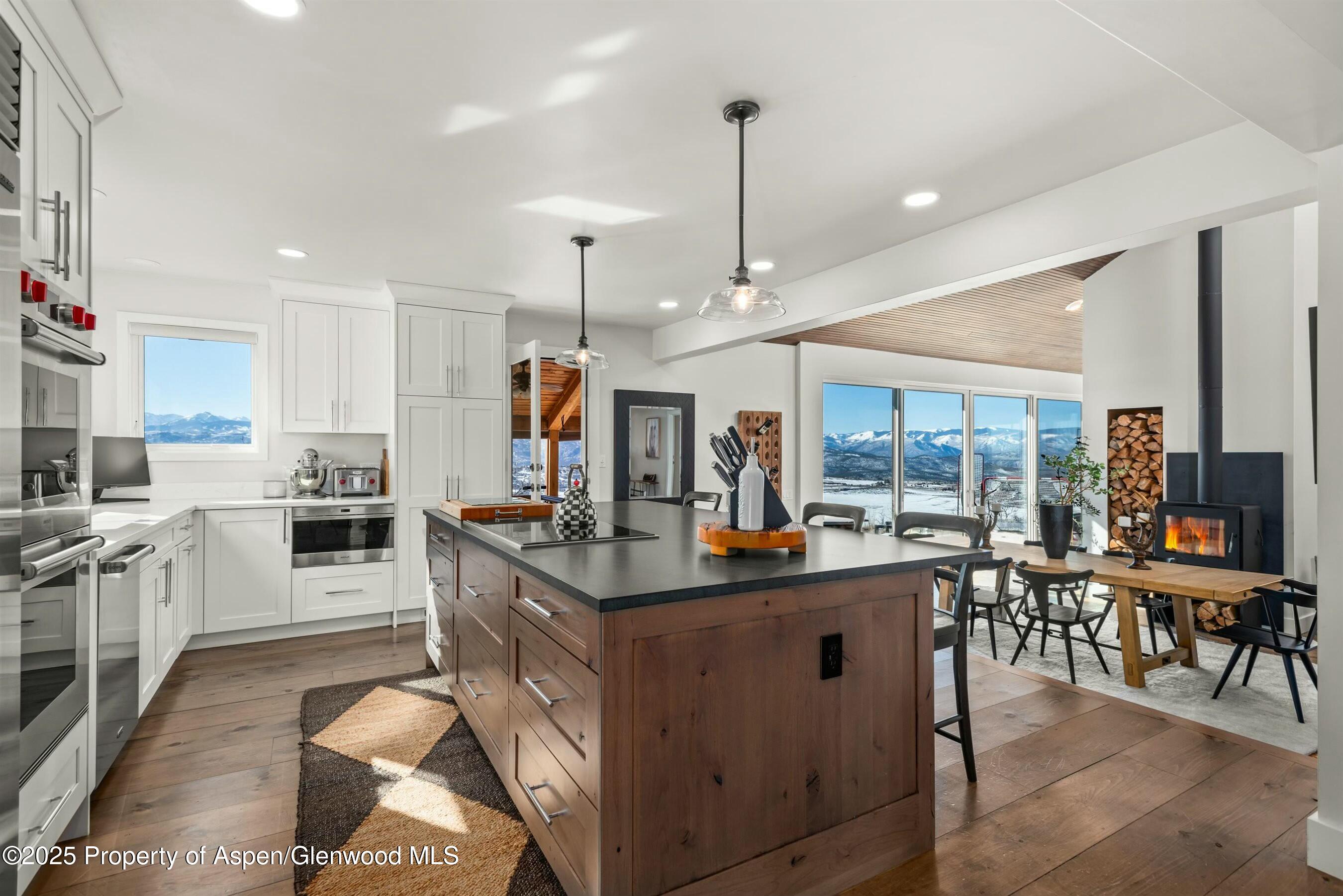445 Mountain View Road