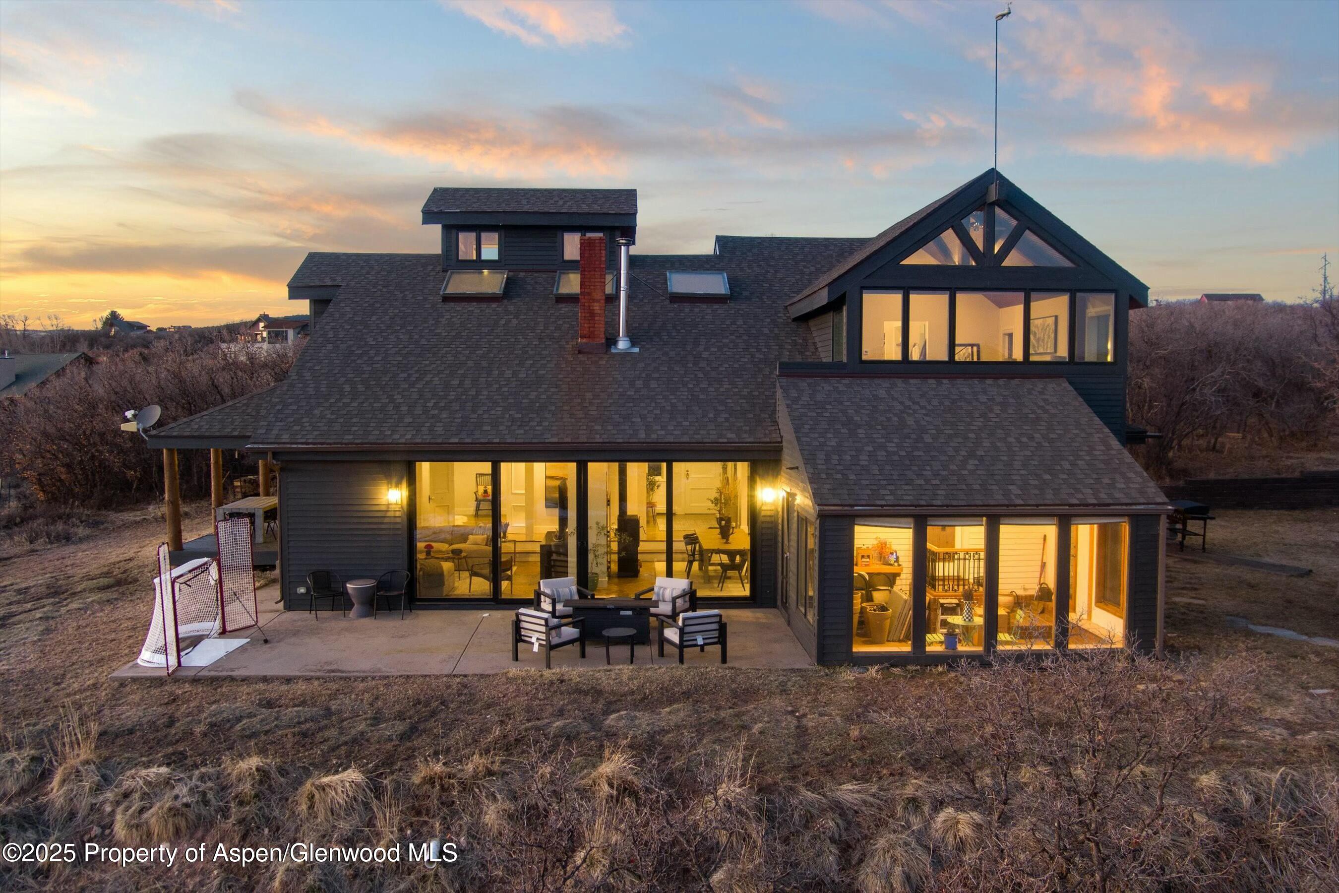 445 Mountain View Road