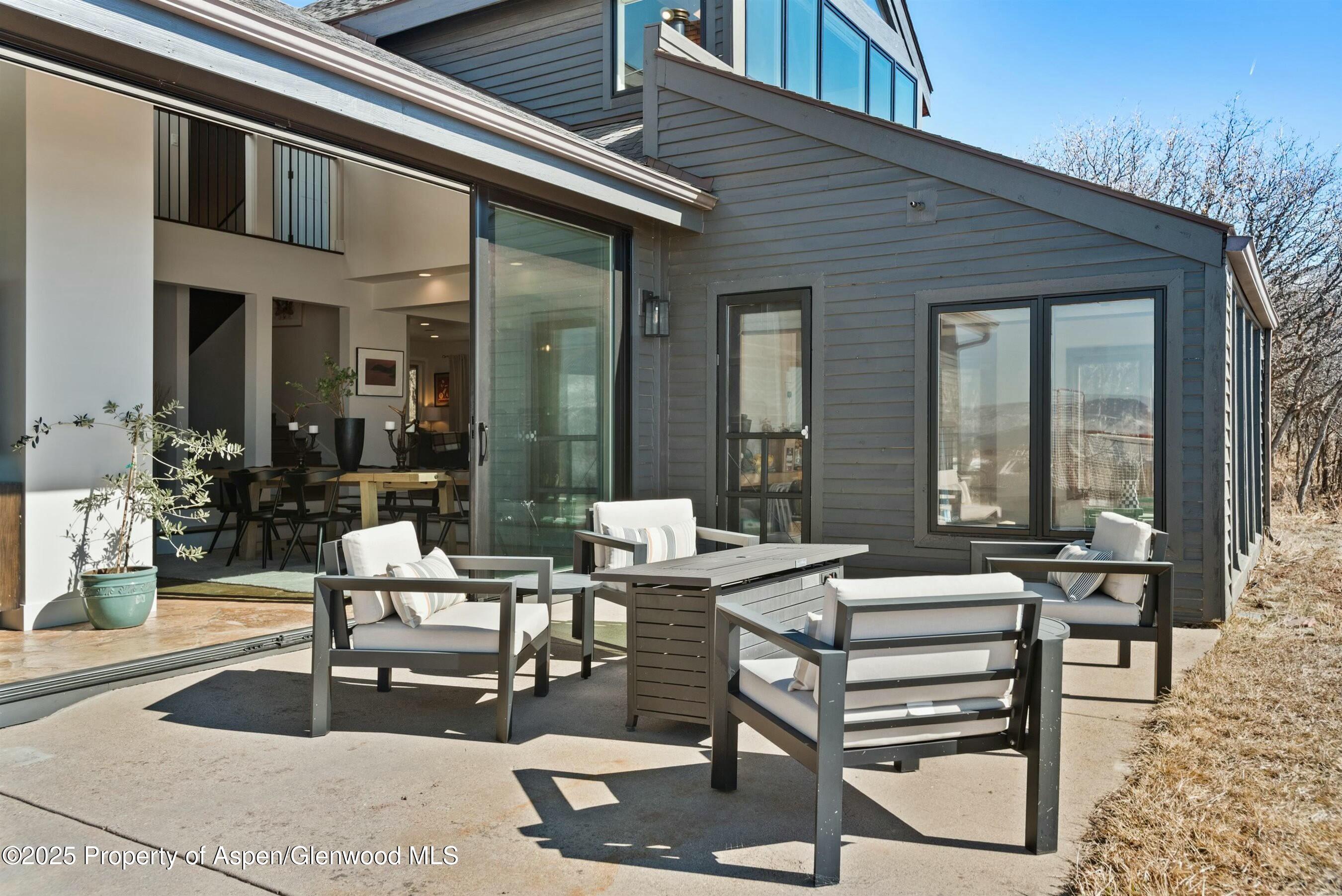 445 Mountain View Road