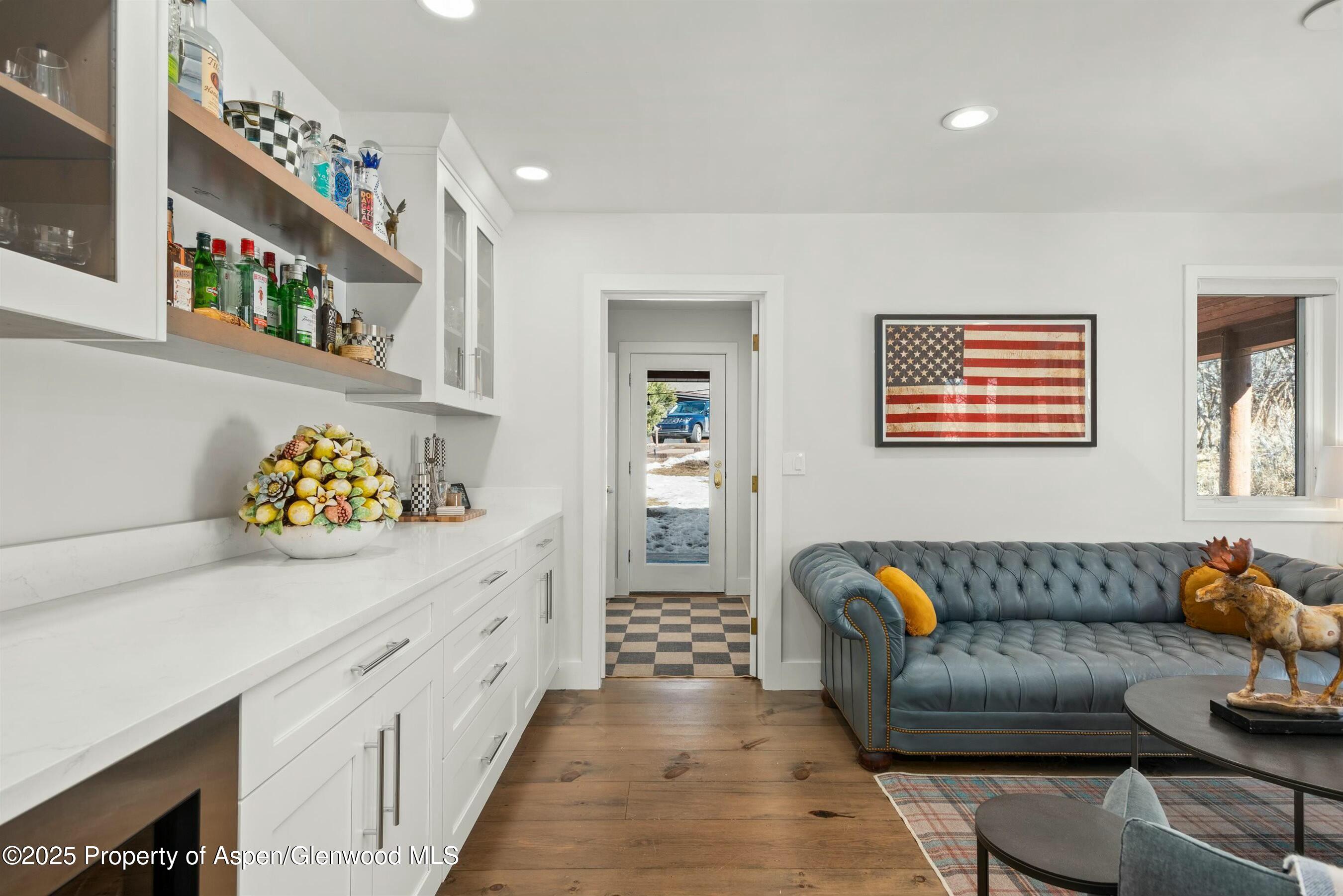 445 Mountain View Road