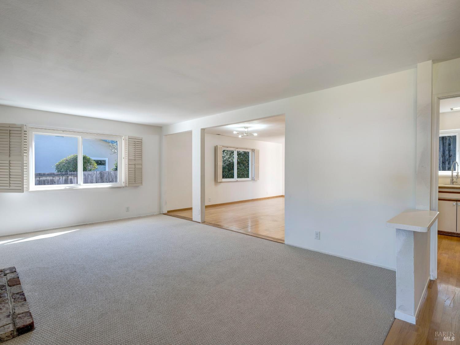 419 Calle De La Mesa