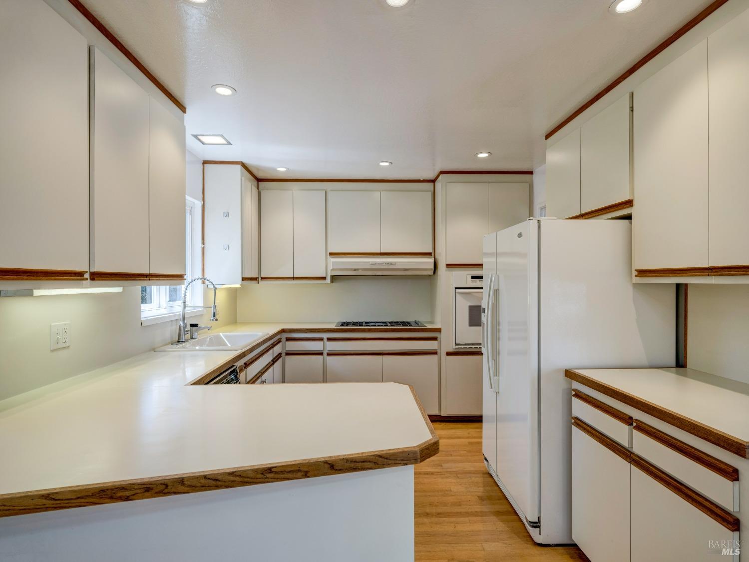 419 Calle De La Mesa