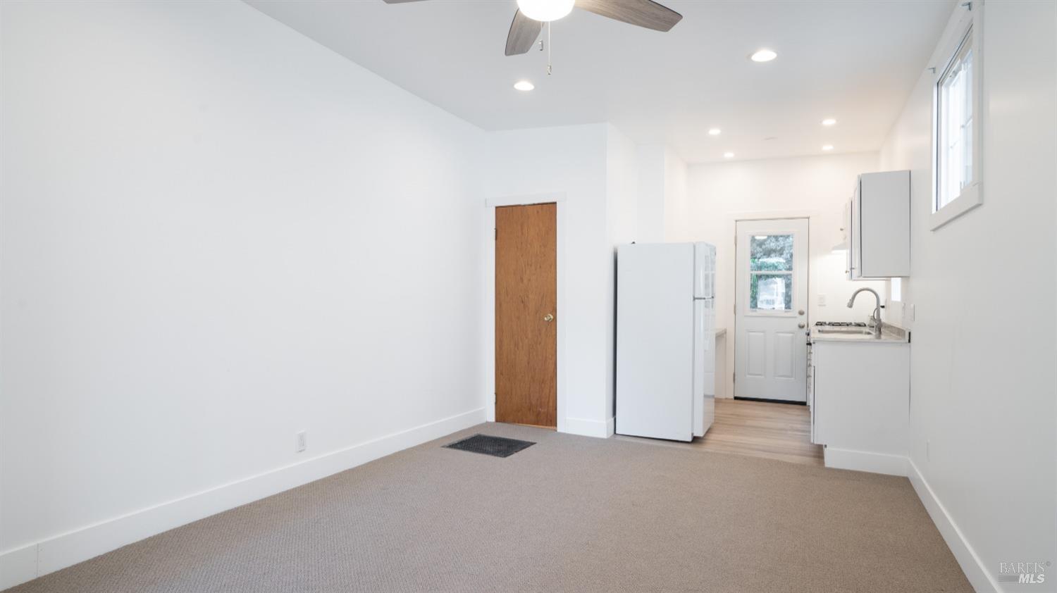 1529 San Anselmo Ave