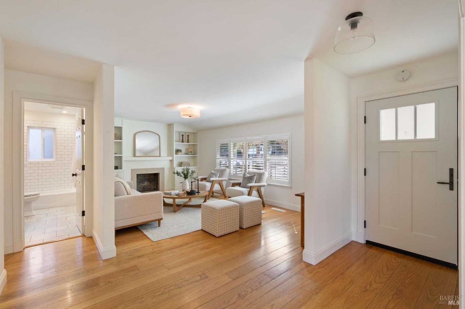 480 Alameda De La Loma