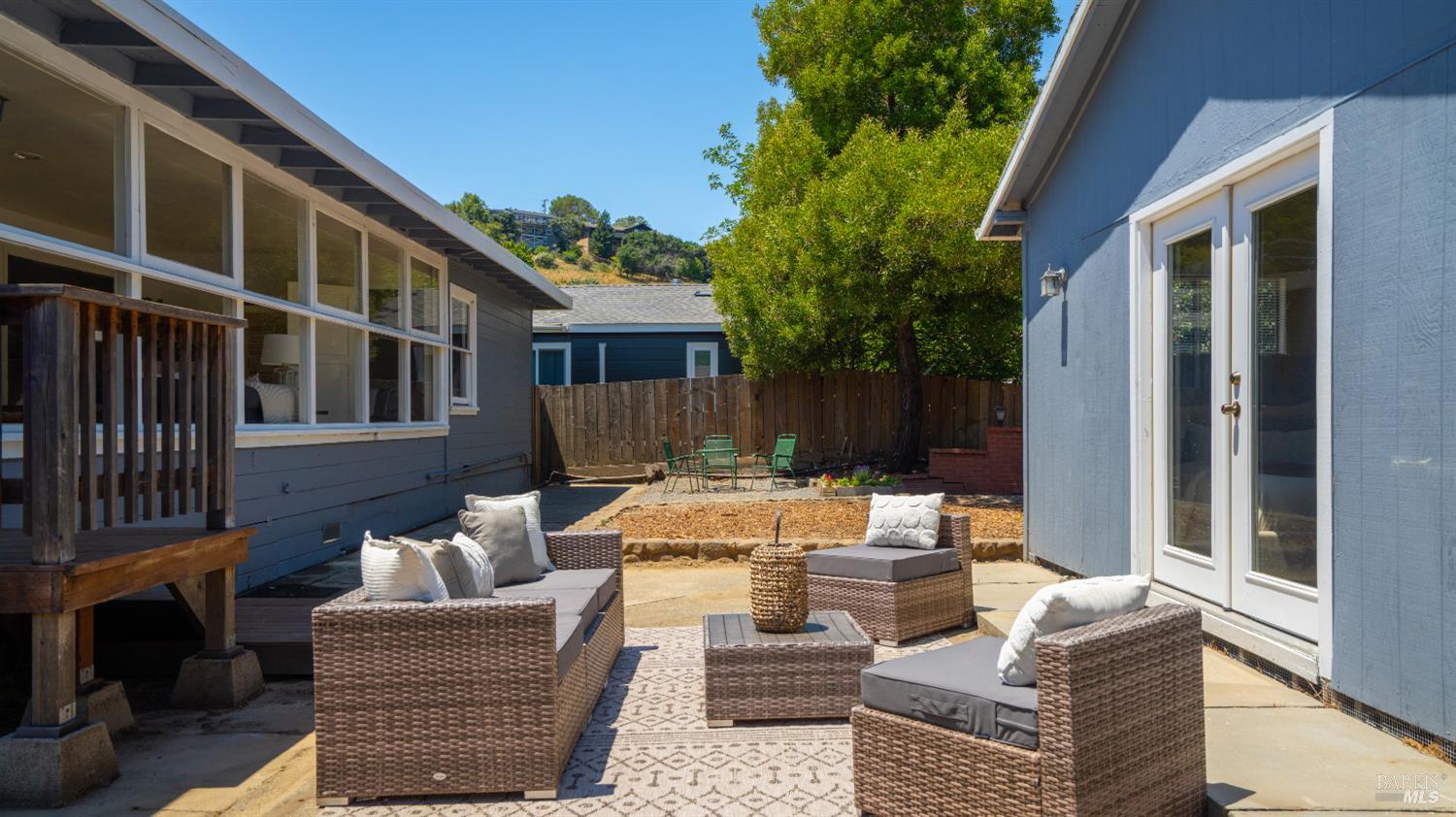 38 Bret Avenue