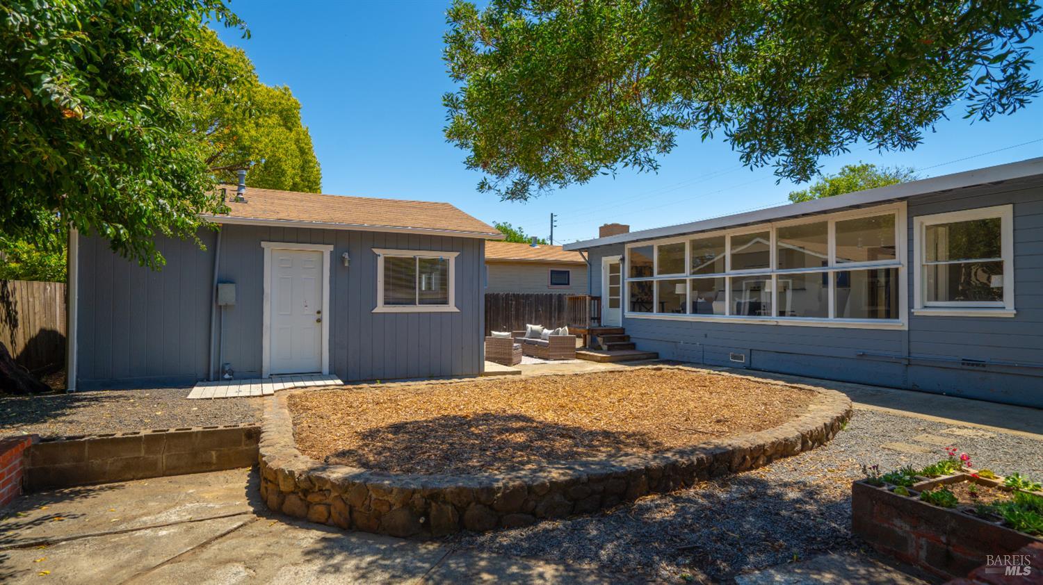 38 Bret Avenue