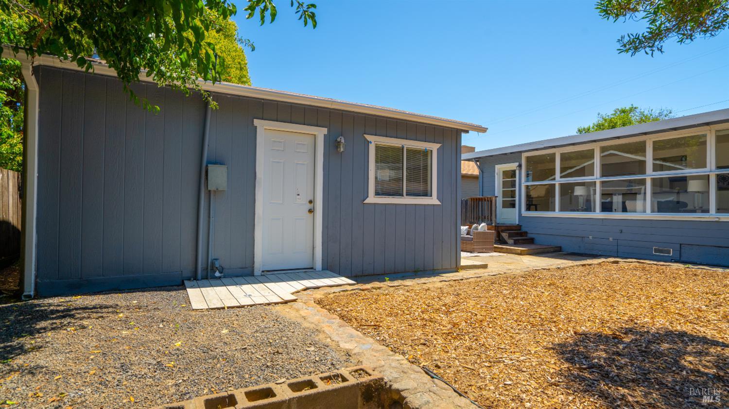 38 Bret Avenue