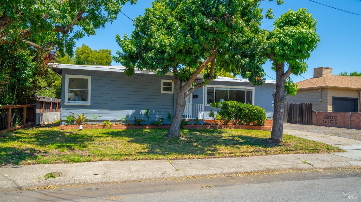 38 Bret Avenue
