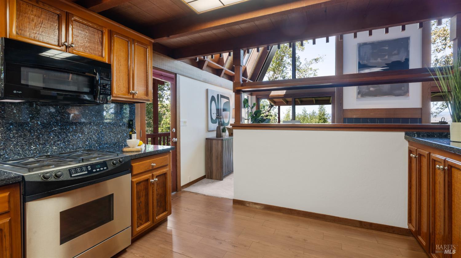 2312 Laguna Vista Drive