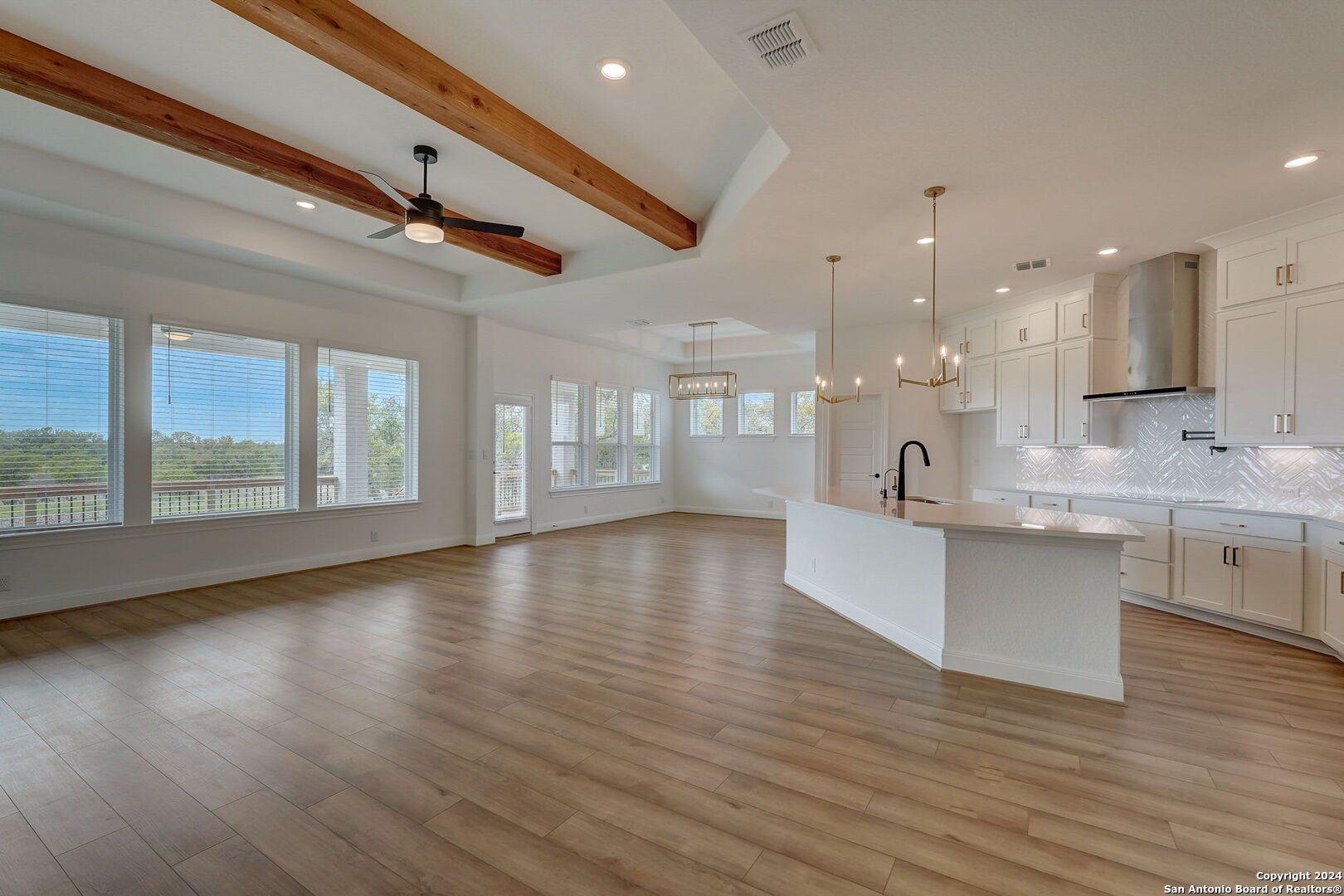 147 VIOLET WAY