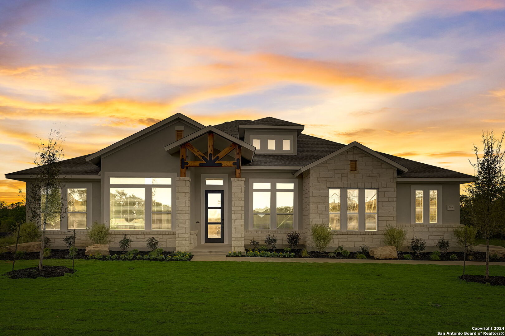 147 VIOLET WAY