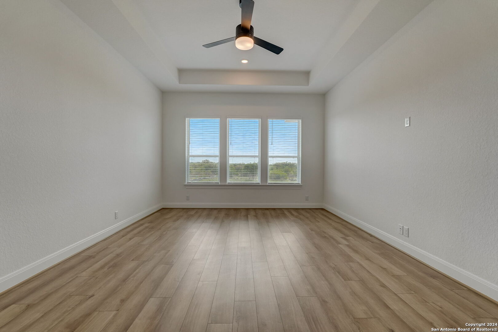 147 VIOLET WAY