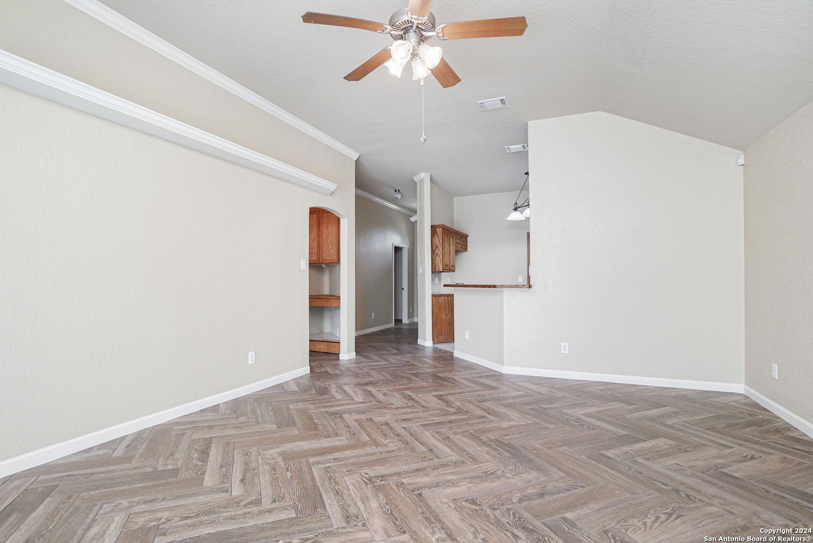 3919 Southern Bluff