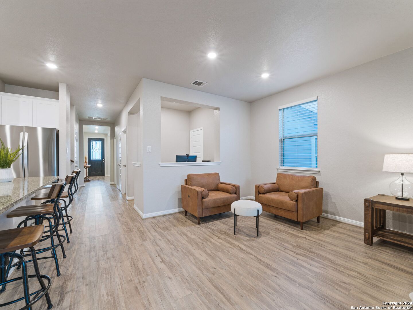 11648 BAKERSFIELD PASS