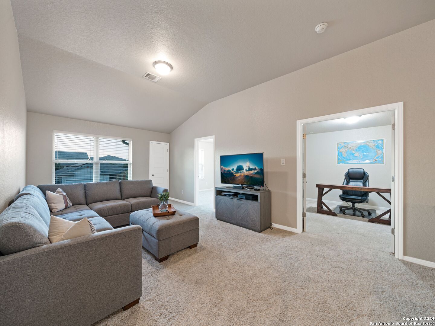 11648 BAKERSFIELD PASS