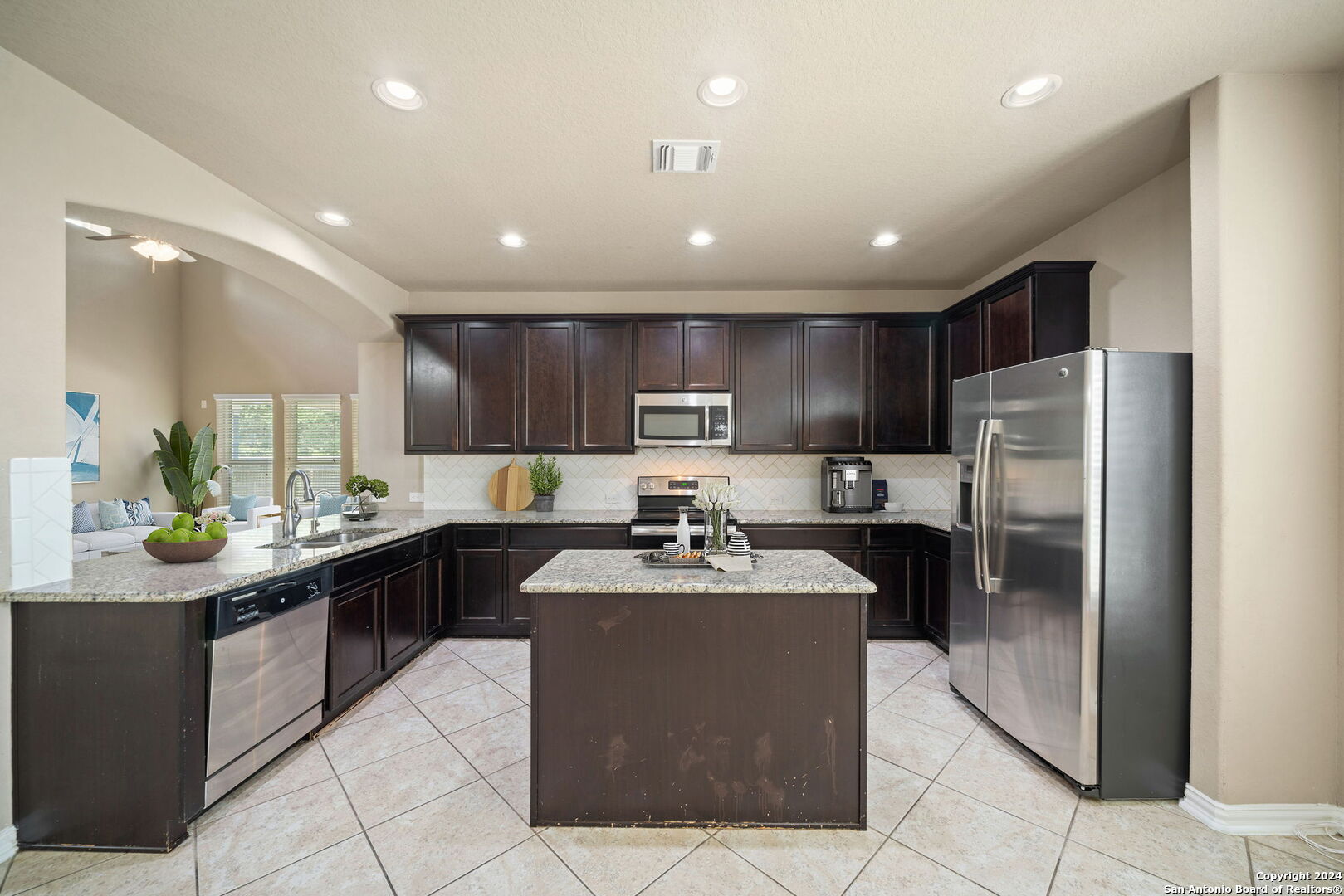 8263 BREEZY COVE