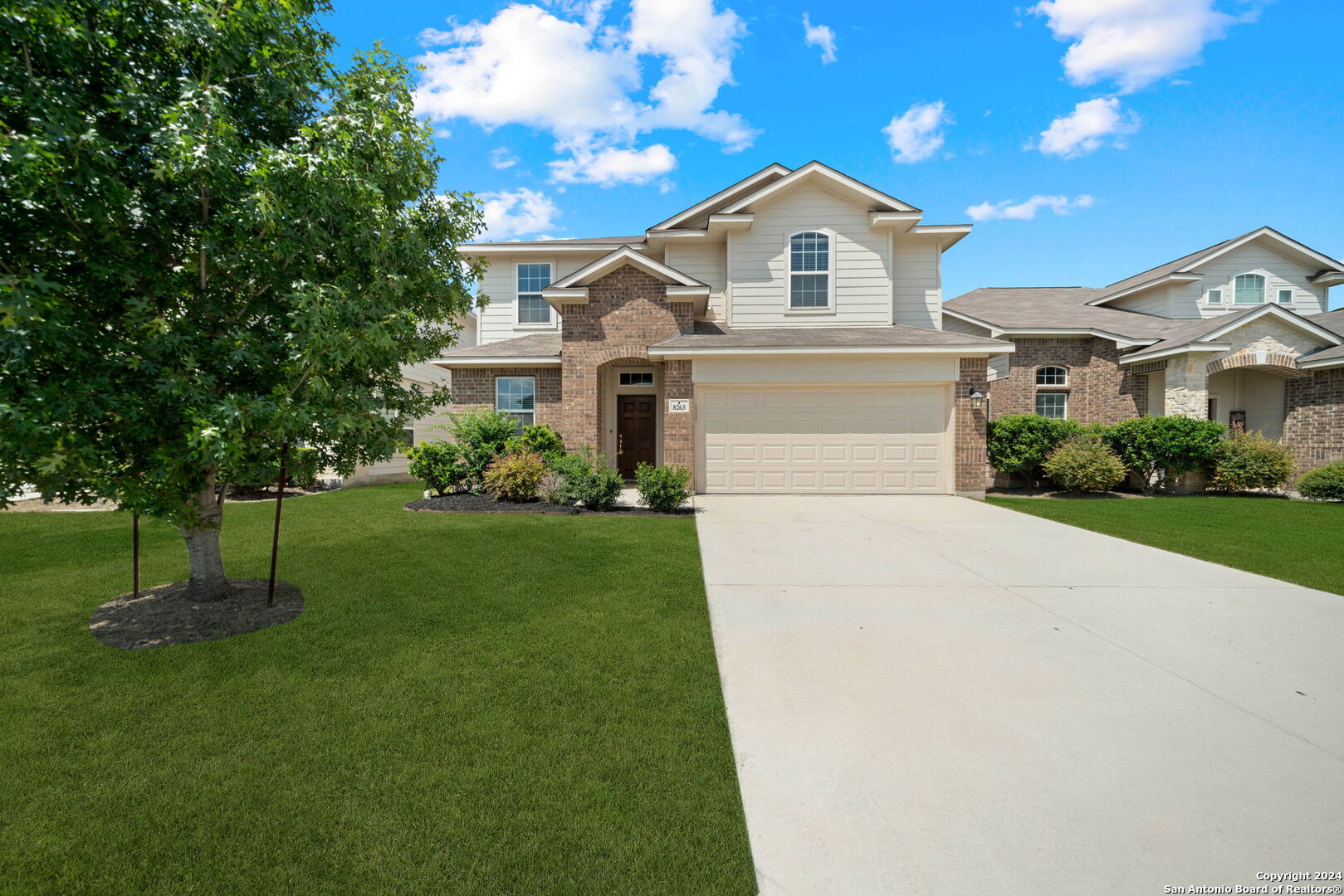 8263 BREEZY COVE