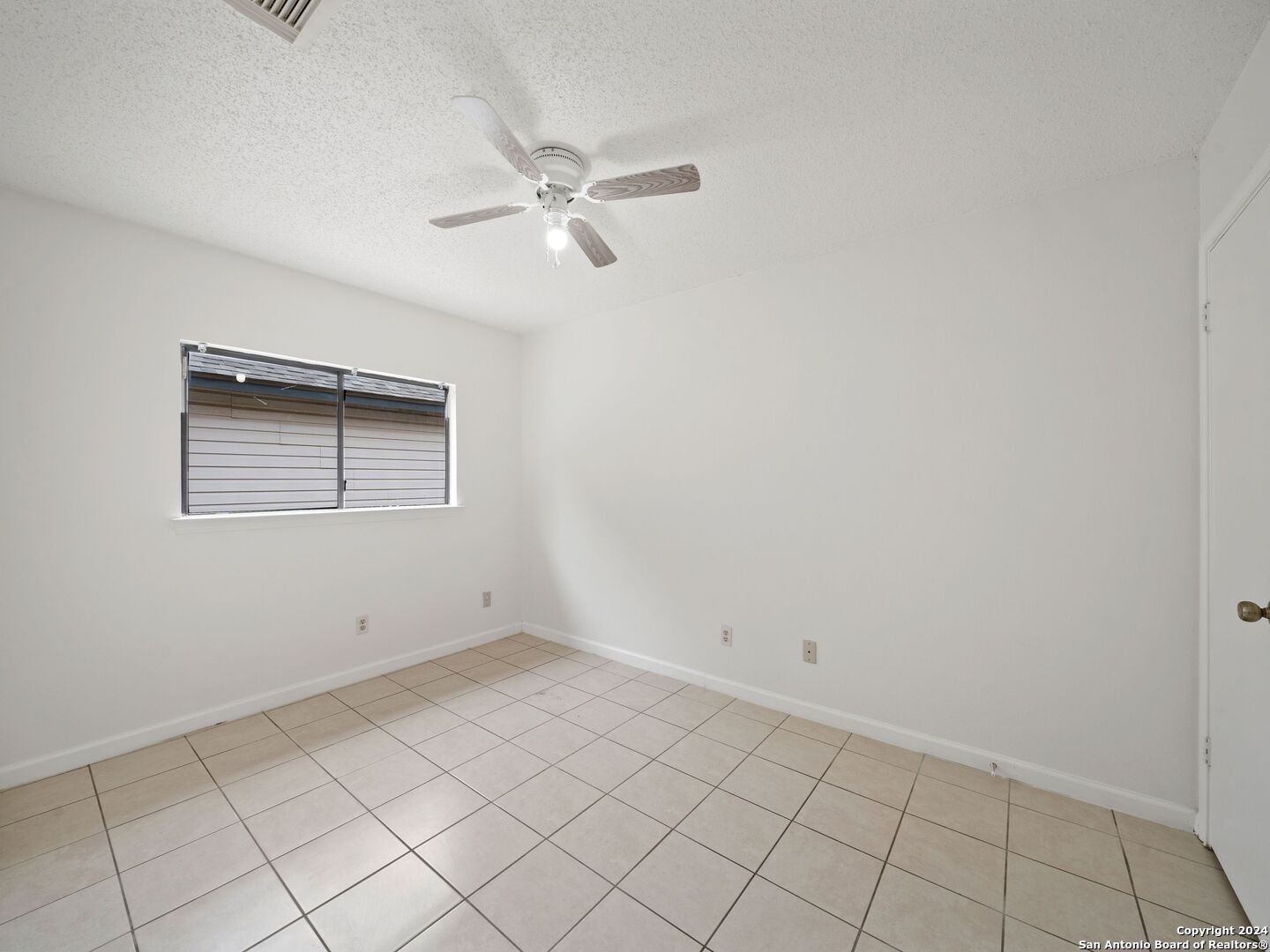 10159 BASTROP CRK