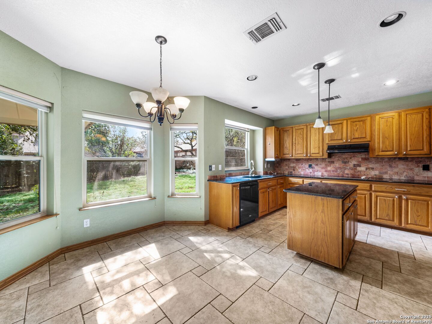 8634 CHEVIOT HEIGHTS
