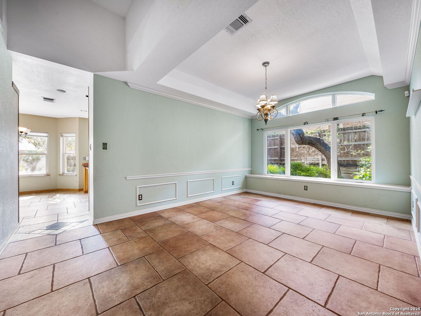 8634 CHEVIOT HEIGHTS