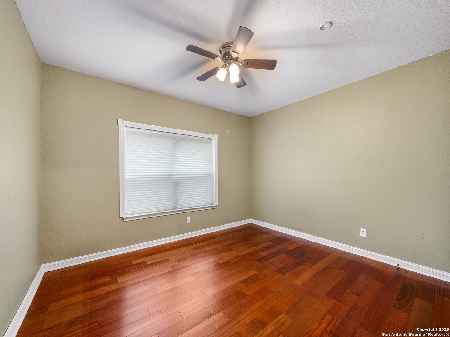 8634 CHEVIOT HEIGHTS