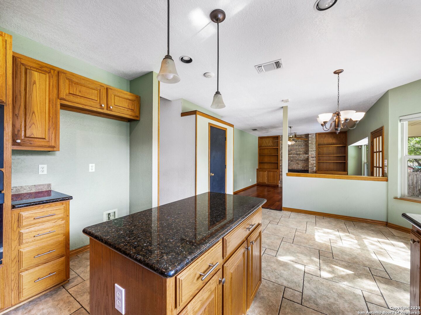 8634 CHEVIOT HEIGHTS