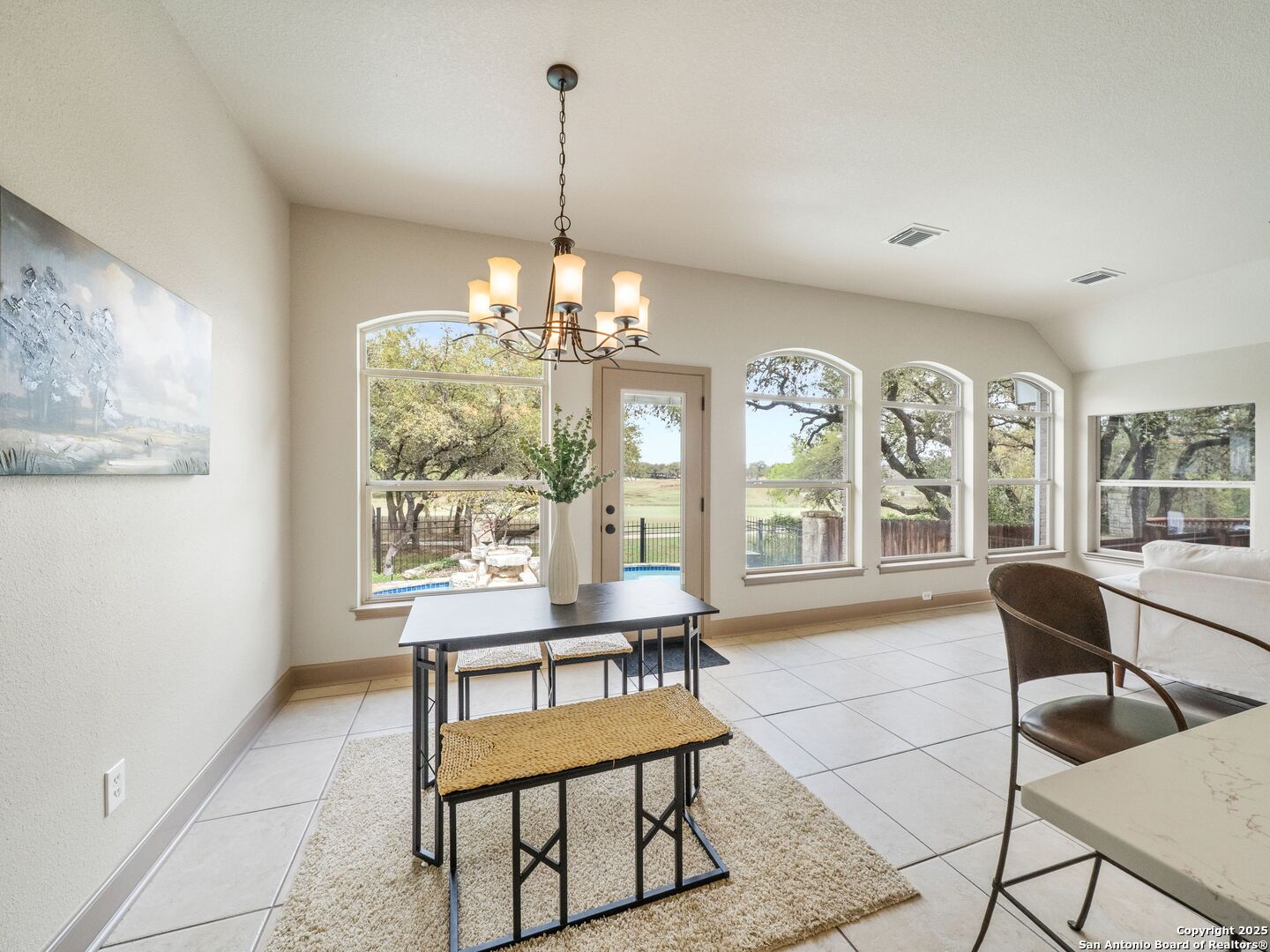 9743 SUGAR TRAIL