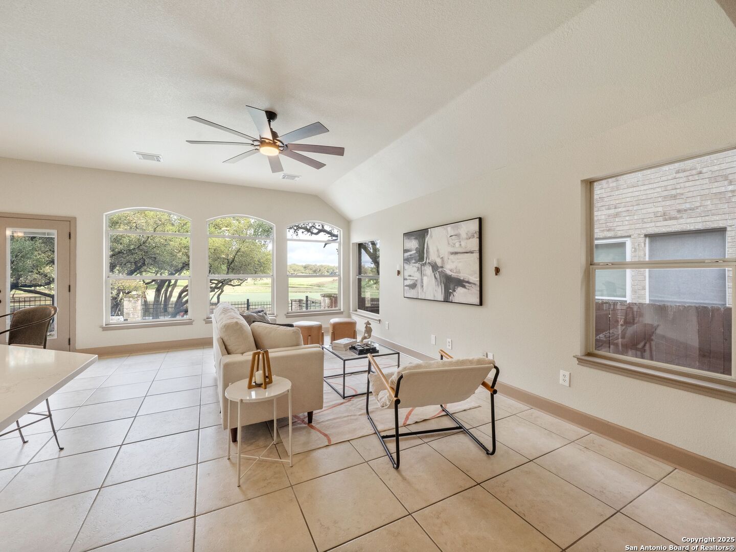 9743 SUGAR TRAIL