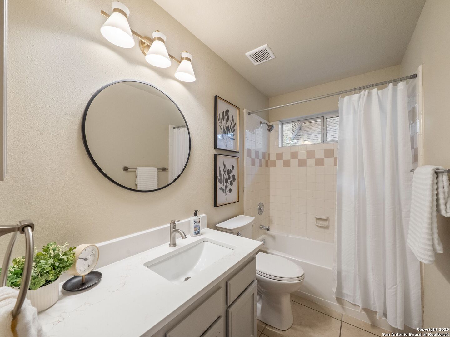 9743 SUGAR TRAIL