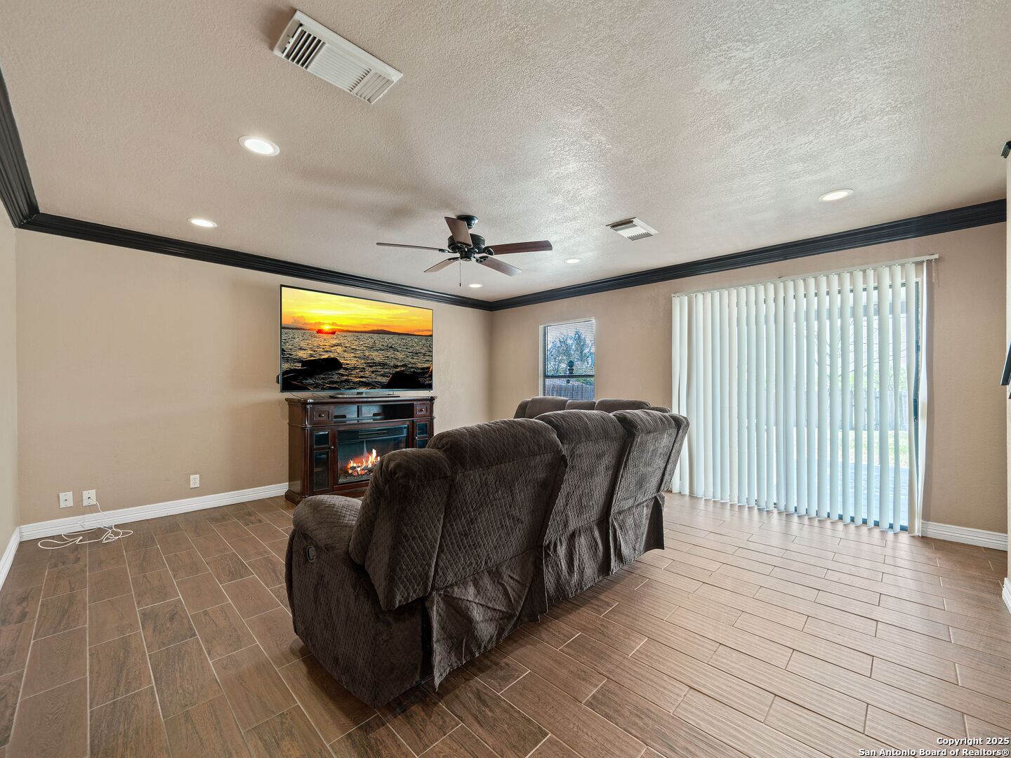 4207 Misty Springs