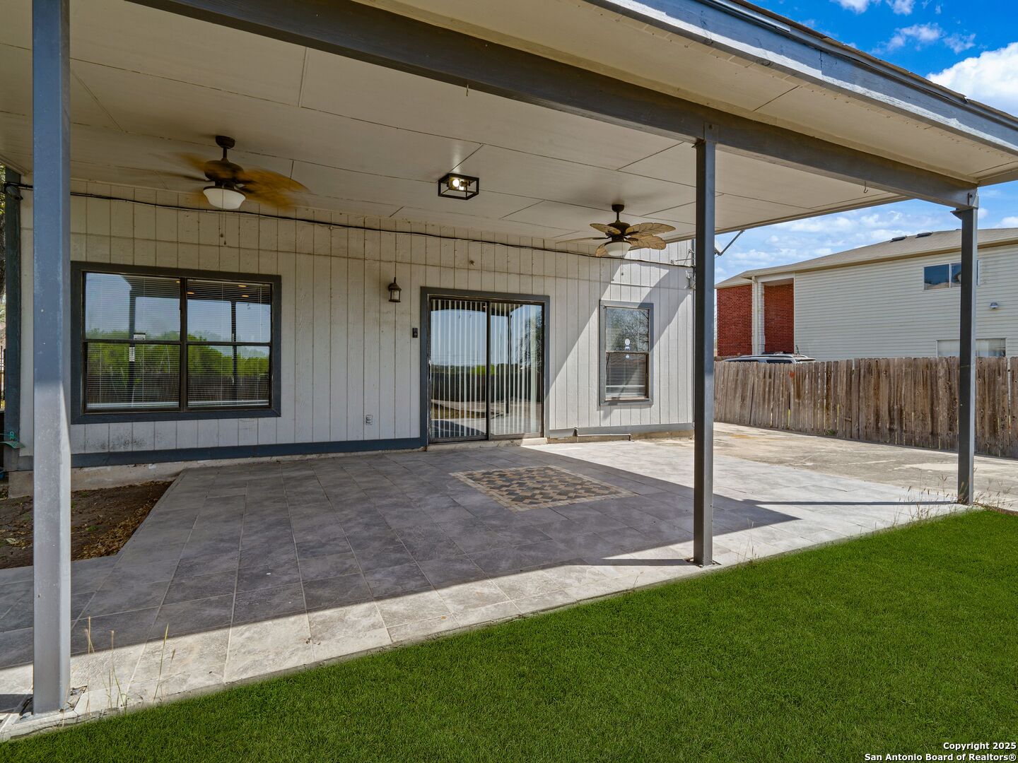 4207 Misty Springs