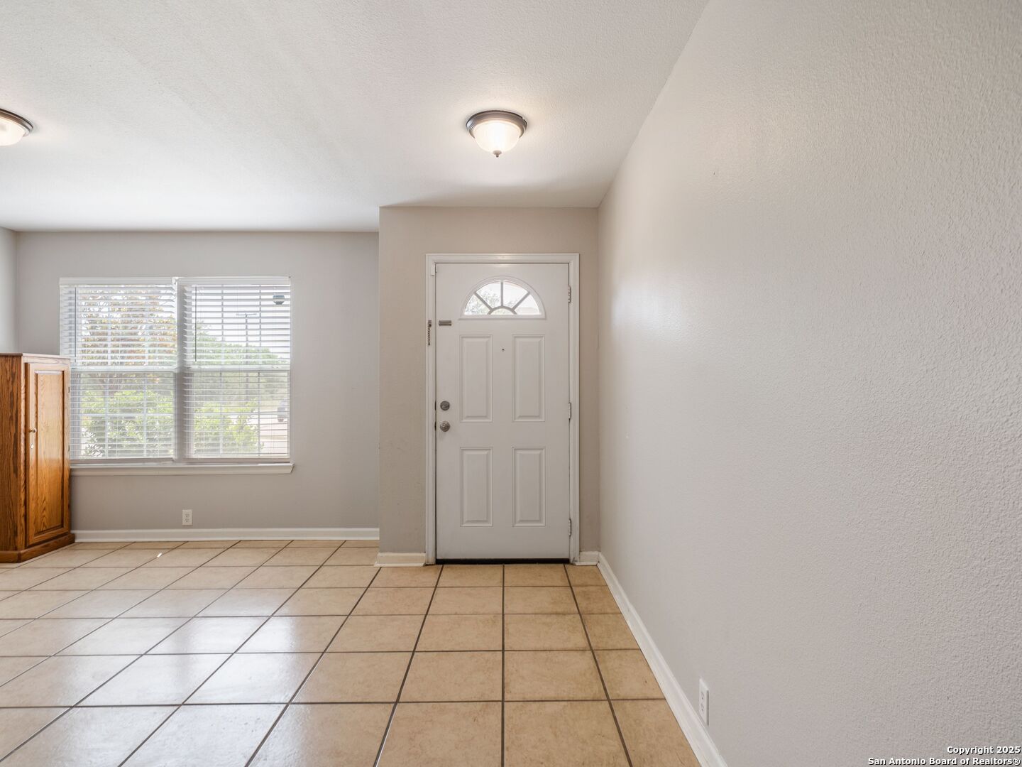 3842 Fiesta Trail