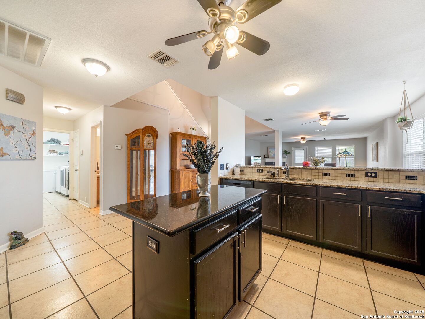 3842 Fiesta Trail