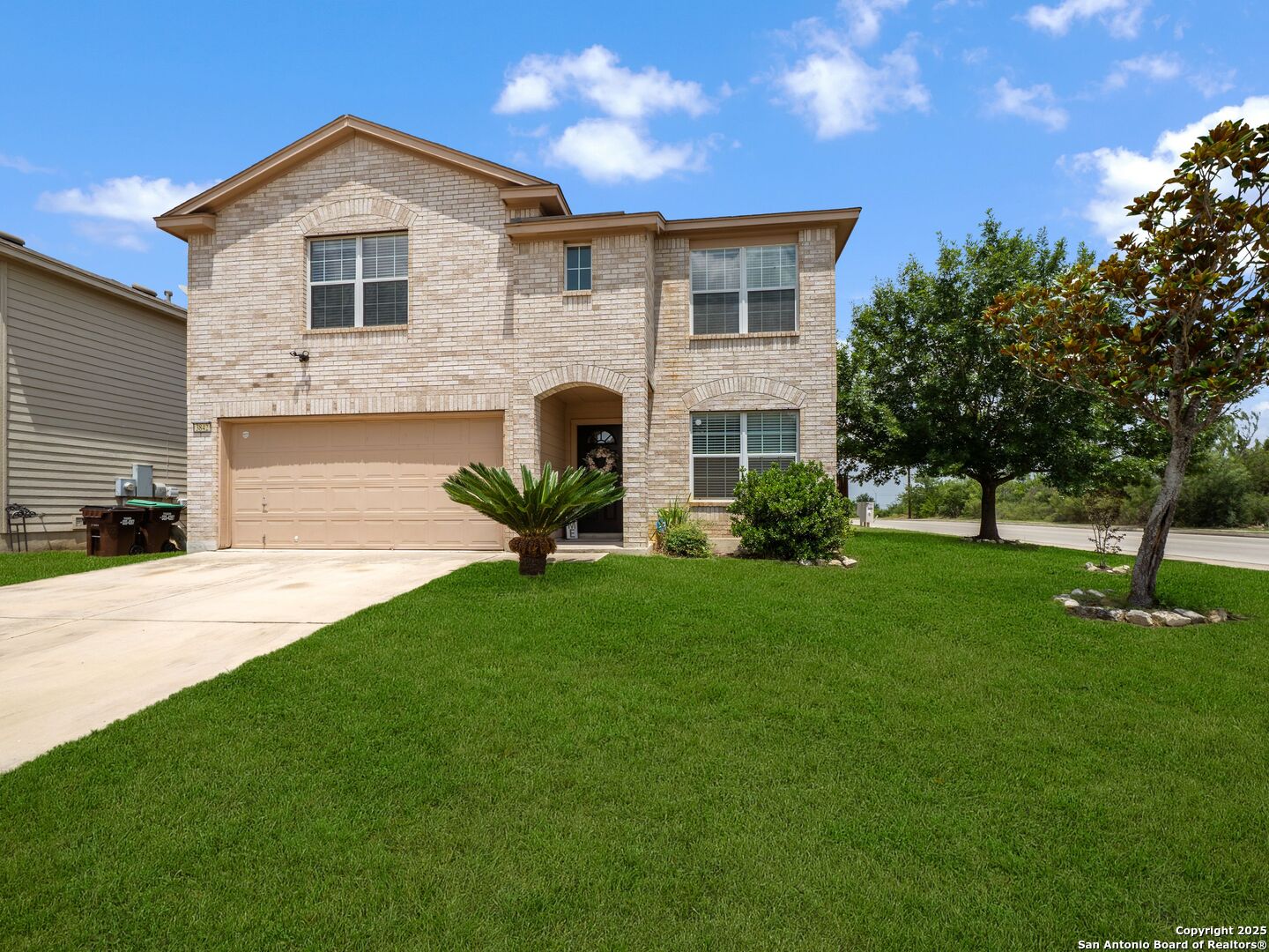 3842 Fiesta Trail
