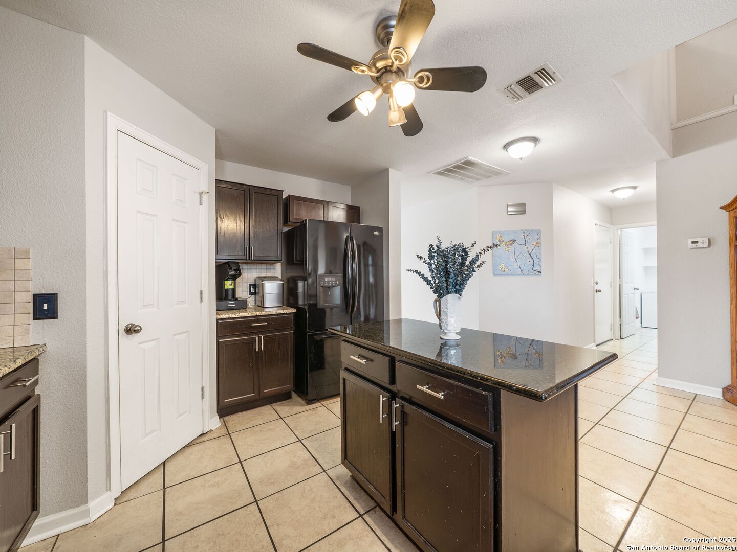 3842 Fiesta Trail
