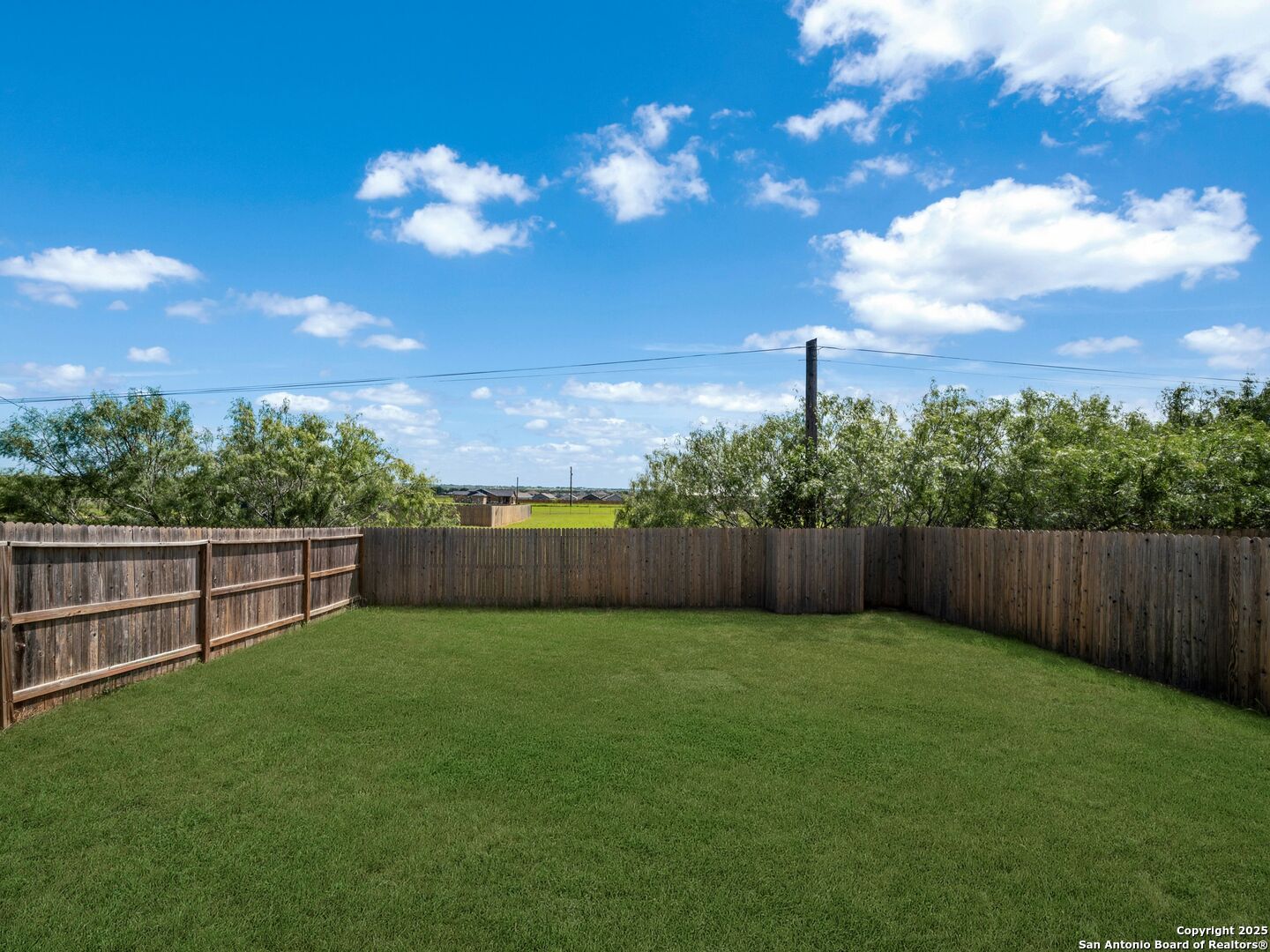 3833 Ivy Path