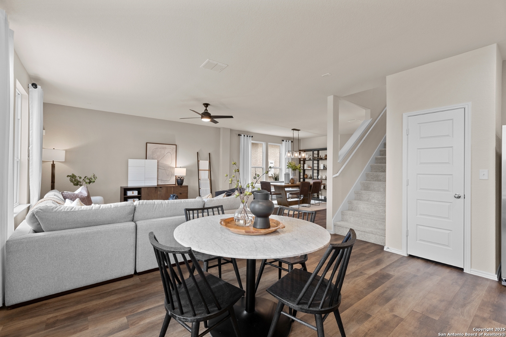 5240 Seagrass