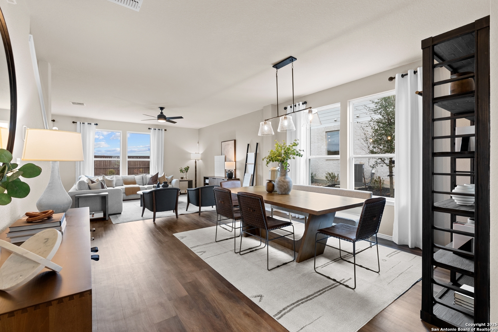 5240 Seagrass