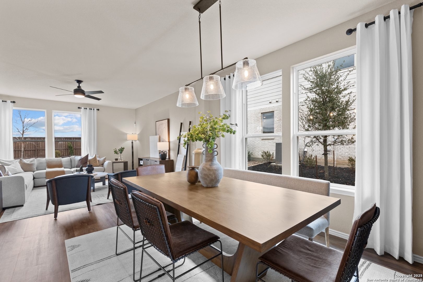 5240 Seagrass