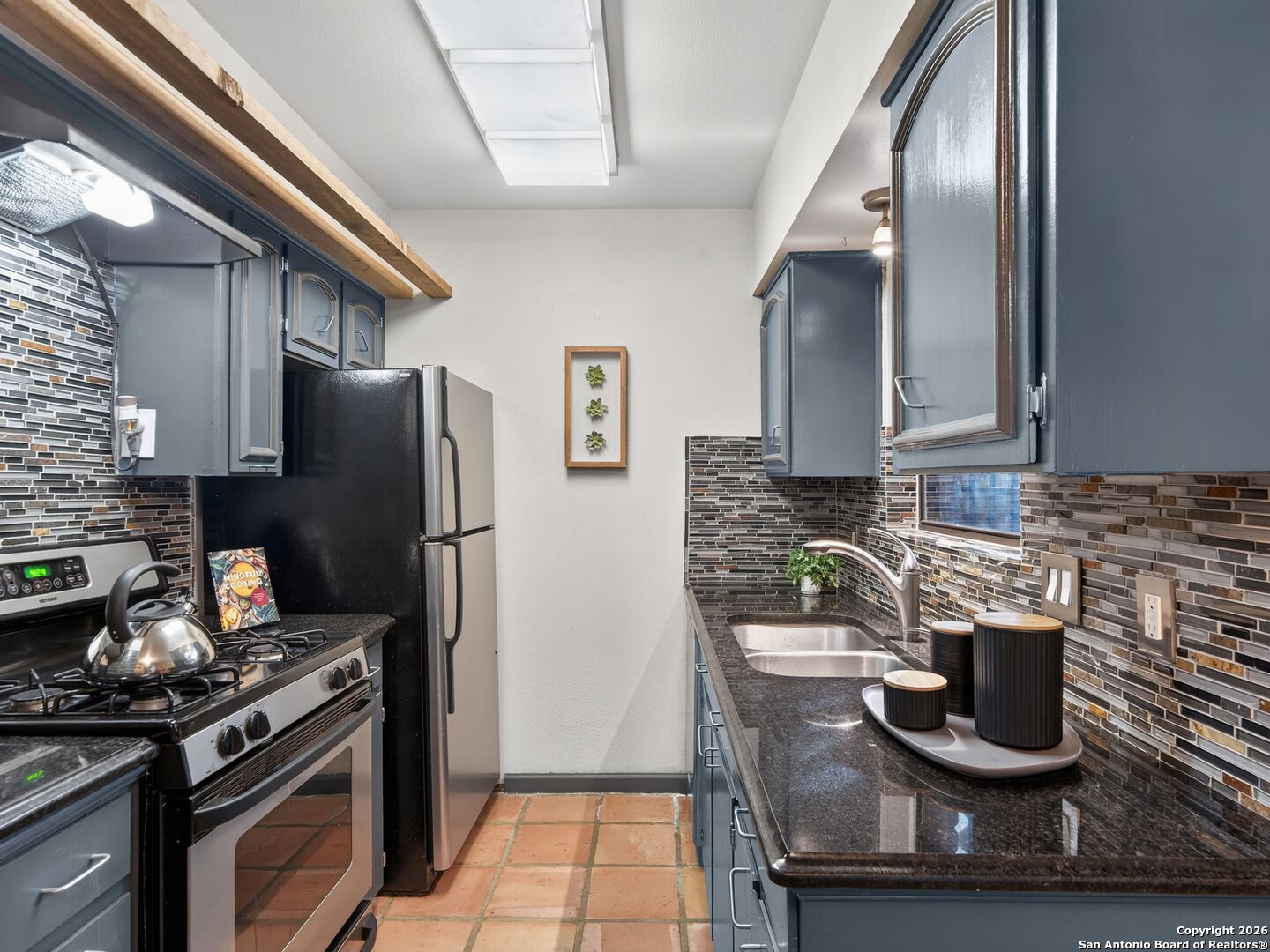 222 W Craig Place D