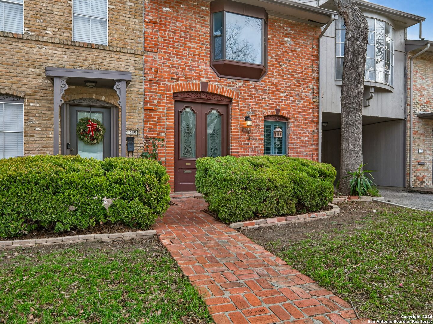 222 W Craig Place D