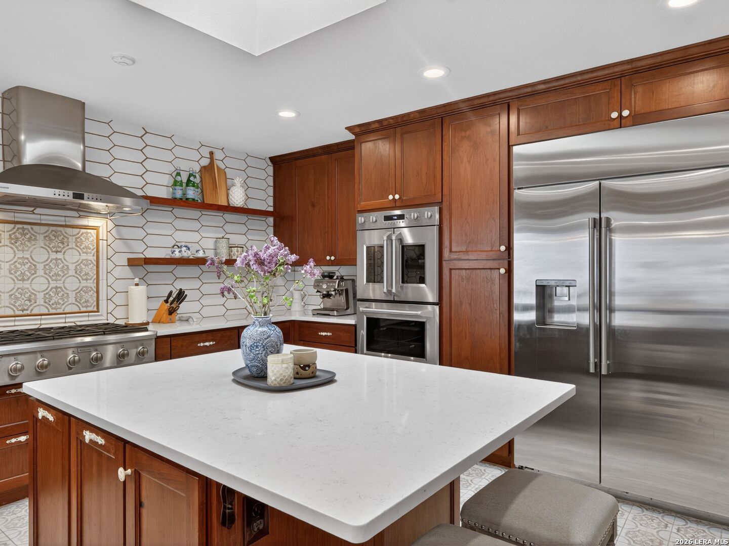 7887 N NEW BRAUNFELS AVE