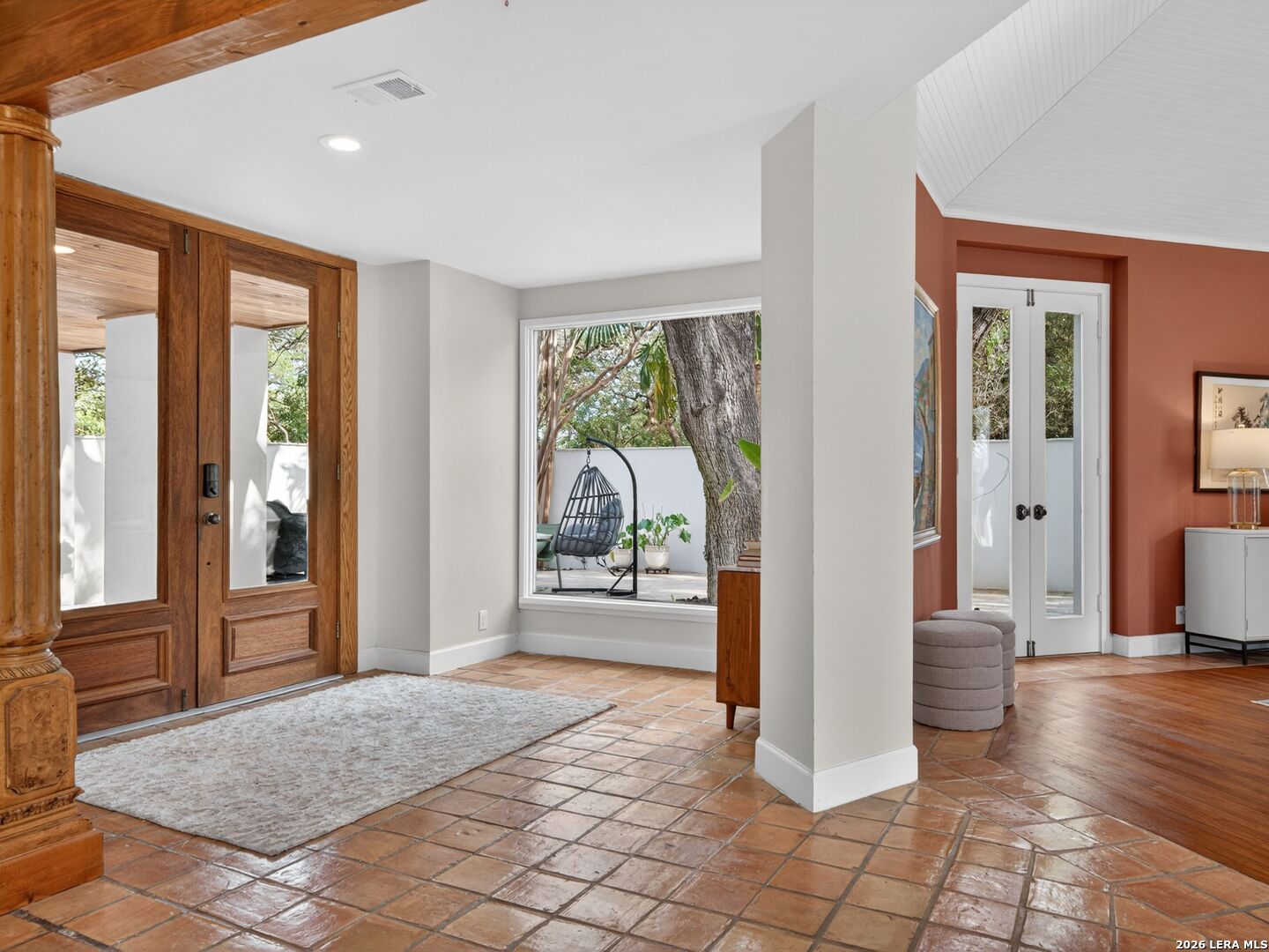 7887 N NEW BRAUNFELS AVE