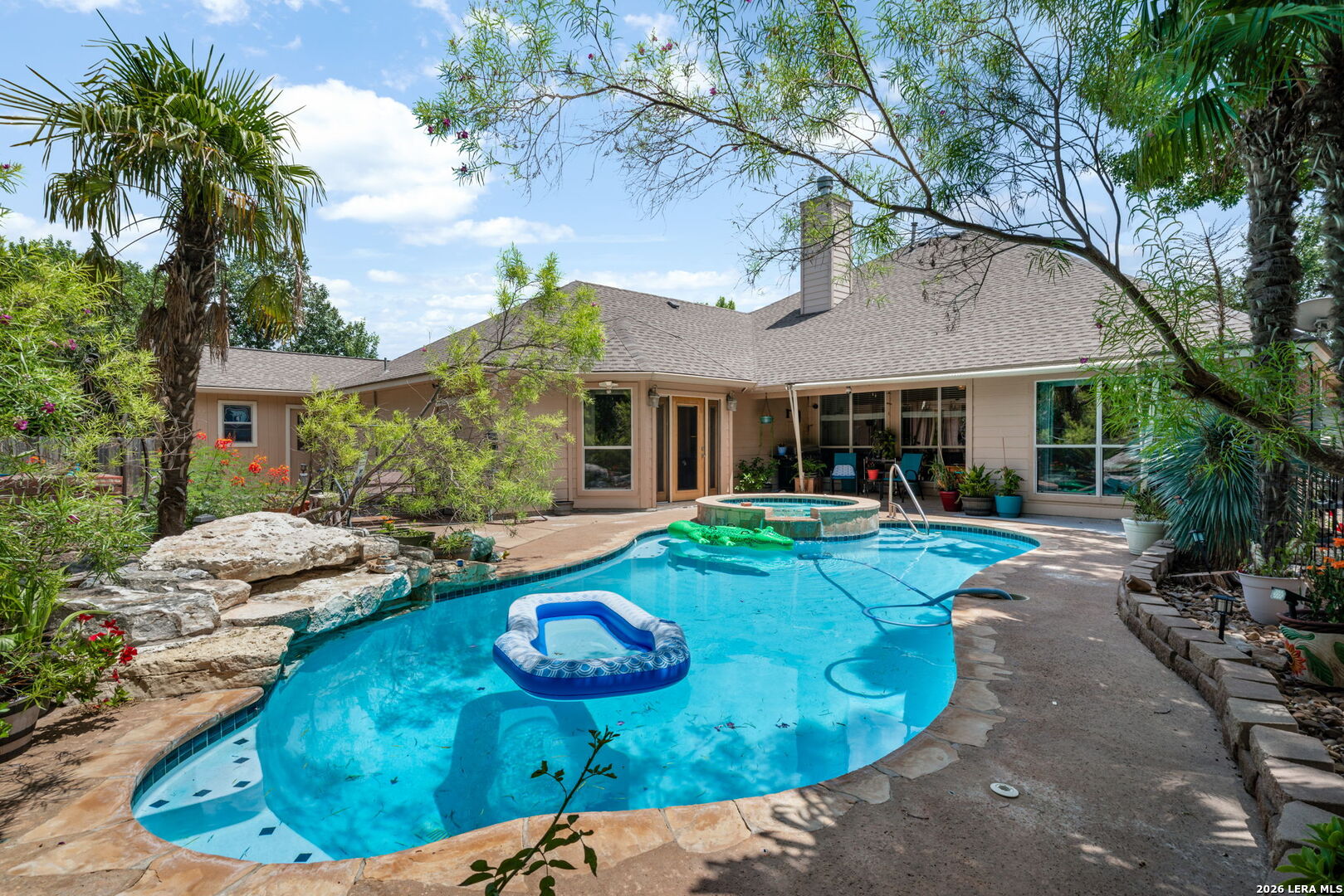 14525 Besinger Way
