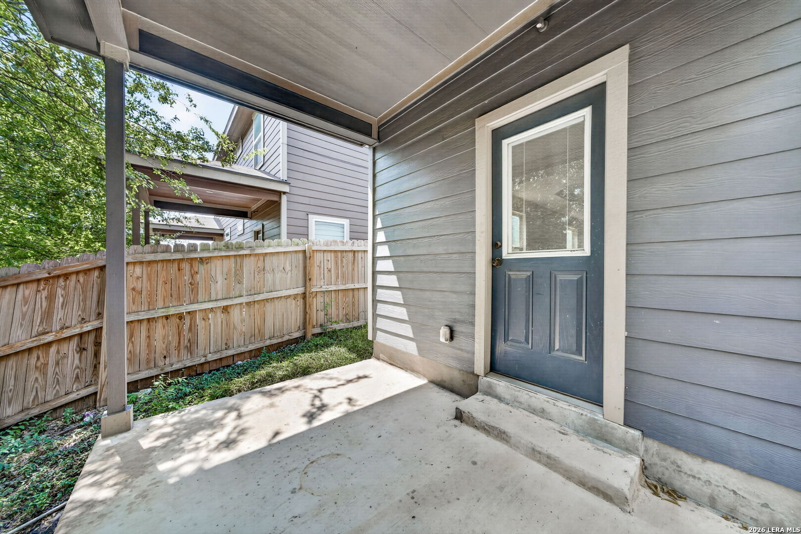 6922 Lakeview Dr Unit: 102