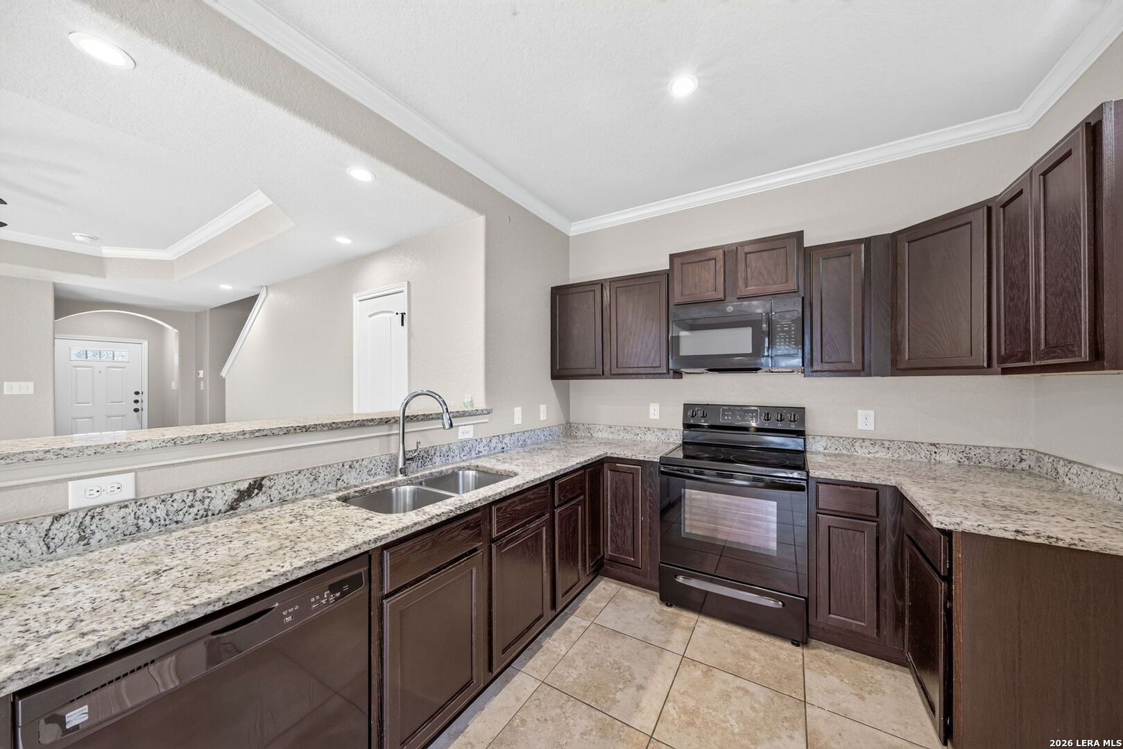 6922 Lakeview Dr Unit: 102