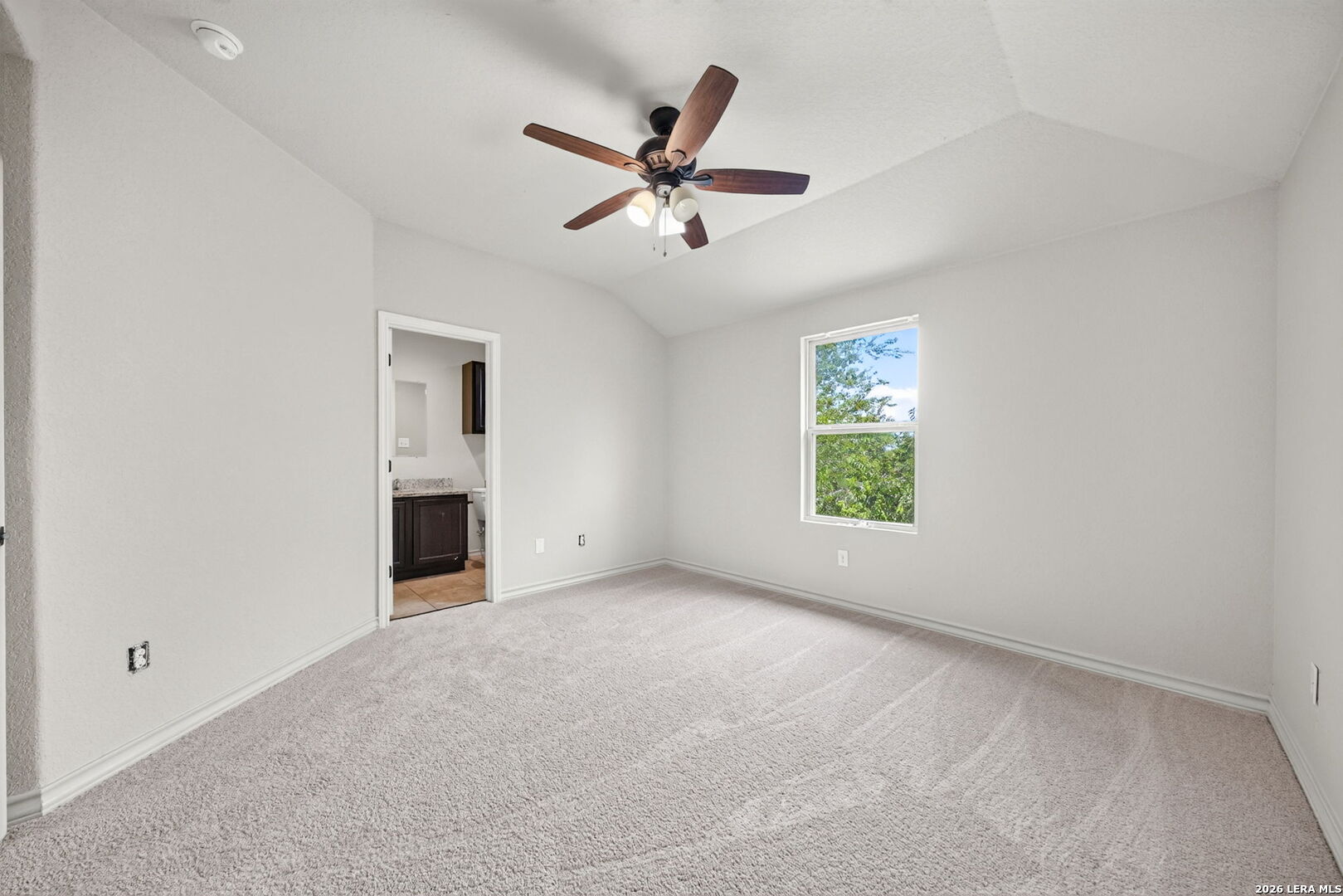 6922 Lakeview Dr Unit: 102