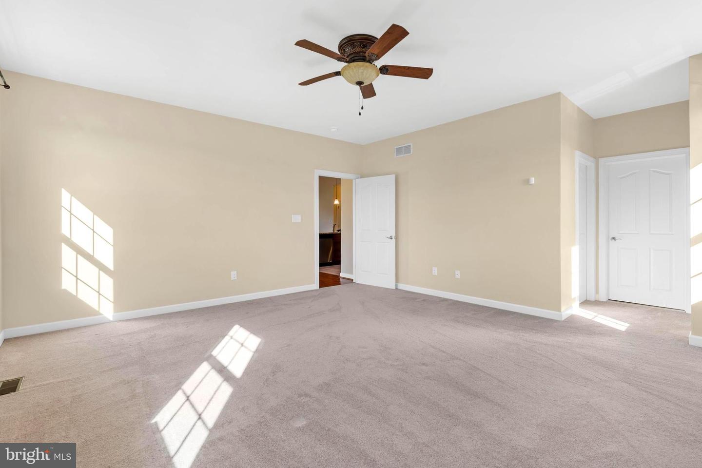 223 Seldon