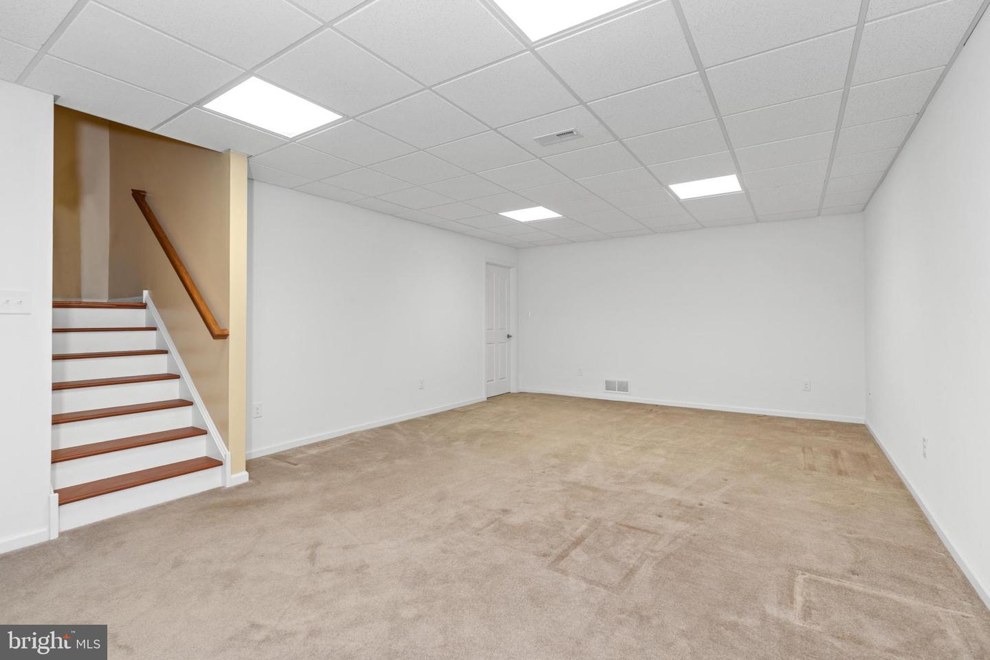 223 Seldon