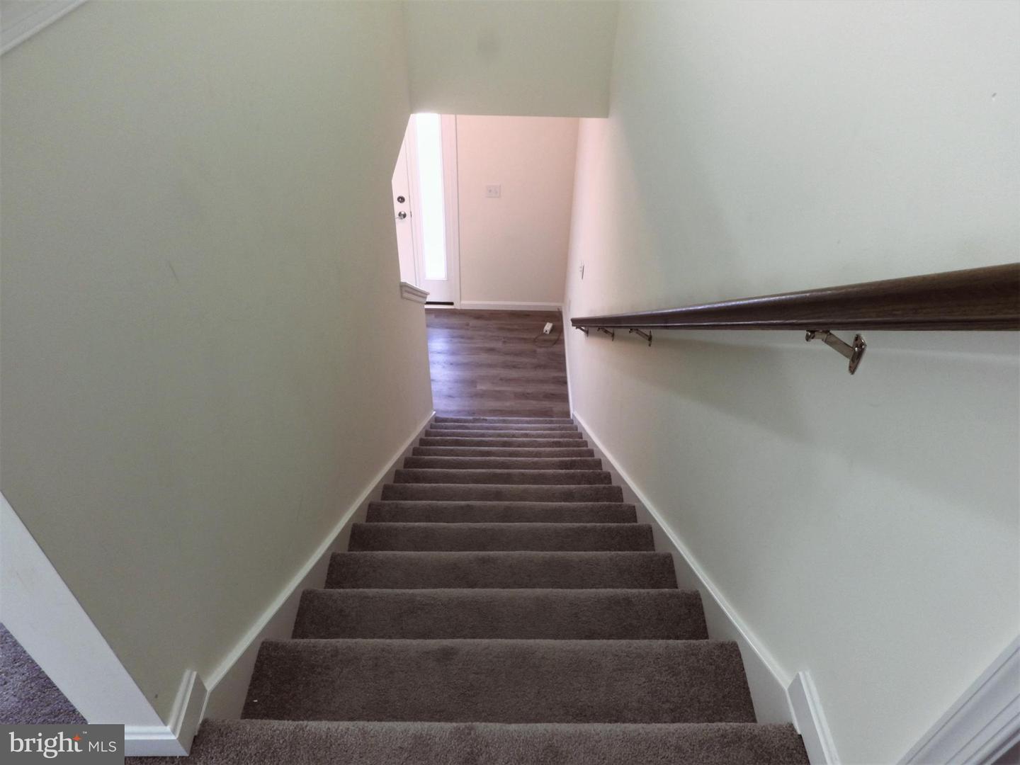 128 Amanda Ave